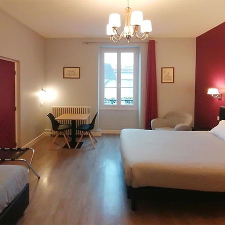 Hotel Le Dormeux Mehun-sur-Yevre Kültér fotó