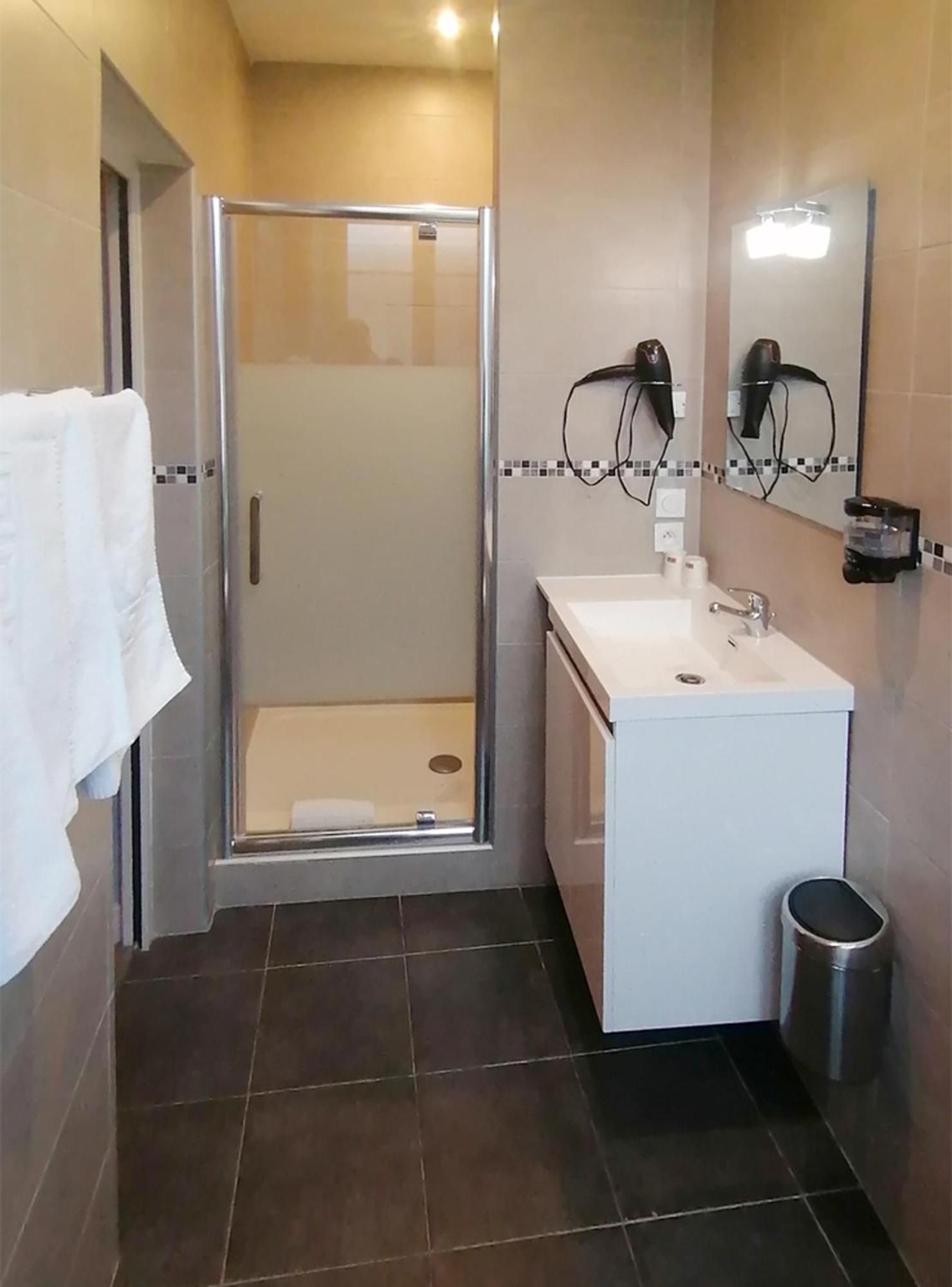 Hotel Le Dormeux Mehun-sur-Yevre Kültér fotó