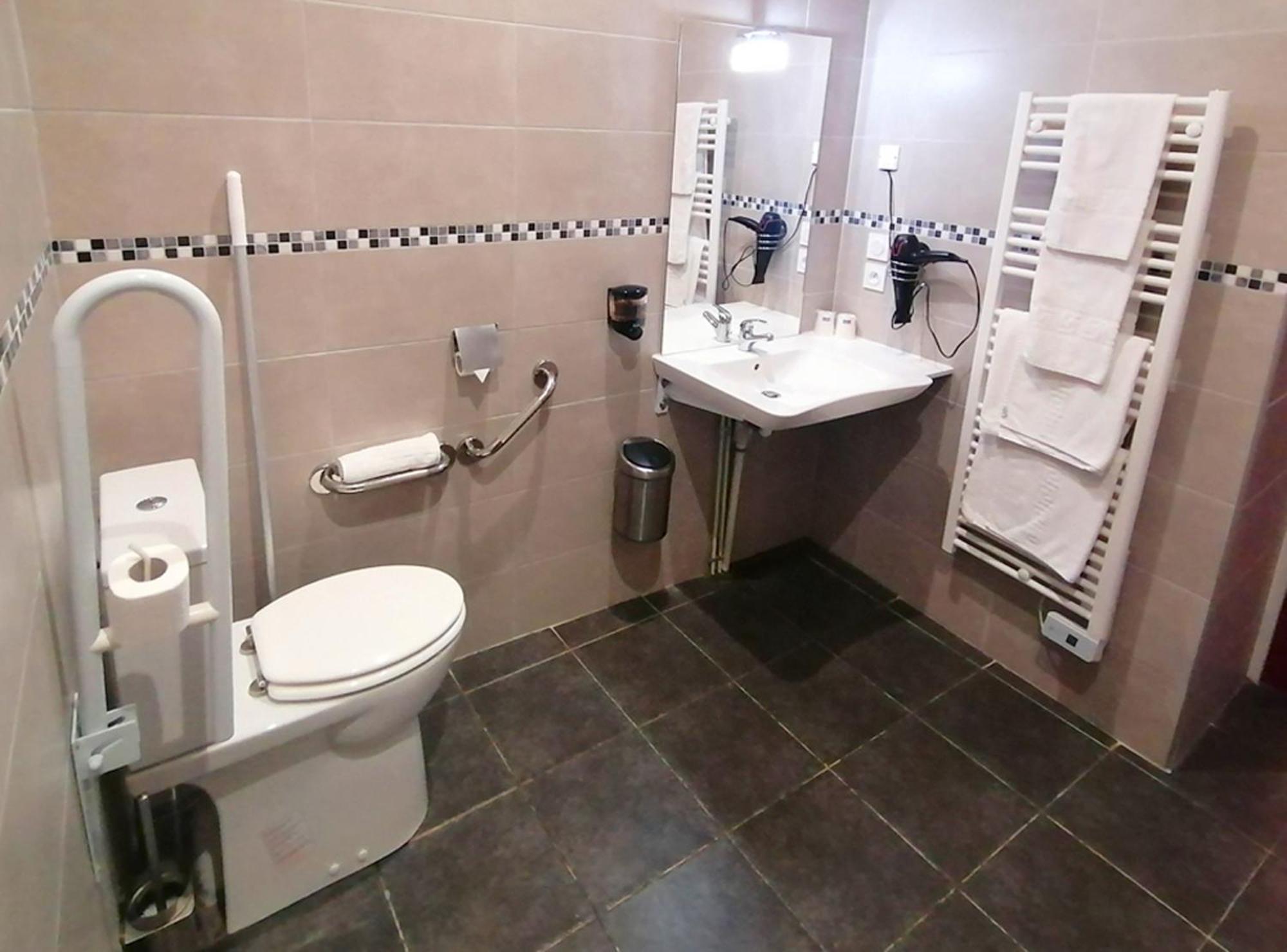 Hotel Le Dormeux Mehun-sur-Yevre Kültér fotó