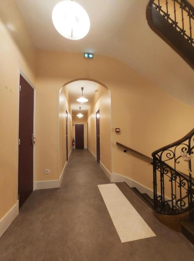 Hotel Le Dormeux Mehun-sur-Yevre Kültér fotó